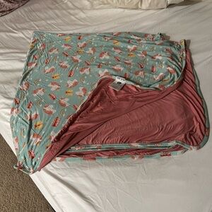 Dreamiere/Dream Jamms bamboo blanket